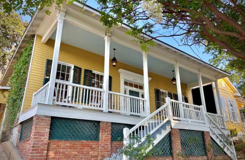 Vicksburg Bed & Breakfast | Anchuca Historic Mansion & Inn