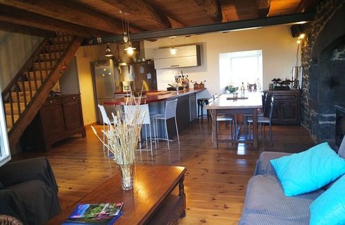 Neuveglise-sur-Truyere Other | Ancien Corps de Ferme