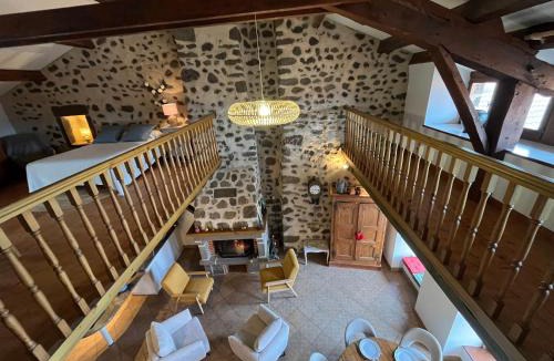 Polignac House | Ancien corps de ferme avec vue imprenable - 4 pers. - FR-1-582-545