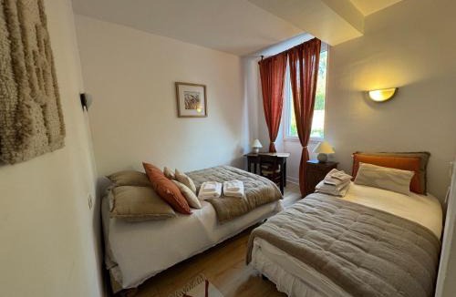Saint-Hilaire-le-Chateau Bed & Breakfast | Ancien hôtel du Thaurion