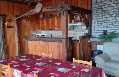 Viserny House | Ancien Lavoir