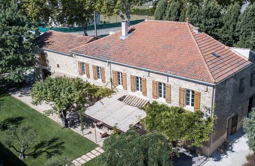 Orsan Other | Ancien mas Viticole Complètement Rénové