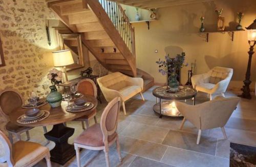 Ferrieres-la-Verrerie House | Ancien moulin dans un cadre d exception