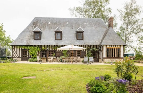 Berthouville Cottage | Ancien Pressoir au Cœur de la Campagne Normande