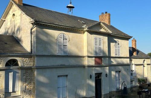 Le Lude Bed & Breakfast | Ancien relais de chasse à 35 min du Circuit 24h du Mans