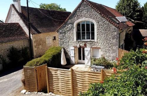 Vou House | Ancien studio d'artiste à la campagne