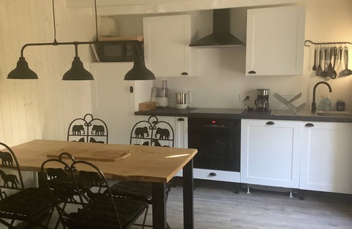 Chatelus-le-Marcheix Cottage | Ancienne Bergerie en Pleine Nature