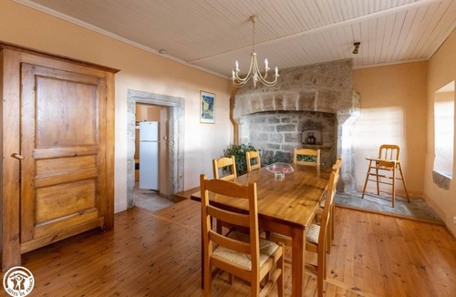 La Chaulme House | Ancienne Cure - LA Chaulme