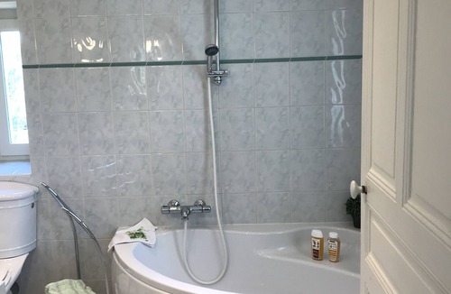 Romans Bed & Breakfast | Ancienne Ecole Du Chapuy