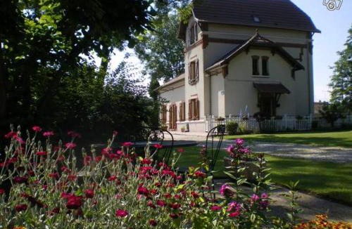 Warmeriville Villa | Ancienne Gare du Val des Bois