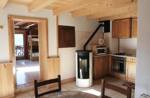 Ugine House | ANCOLIE JOLY - UGINE