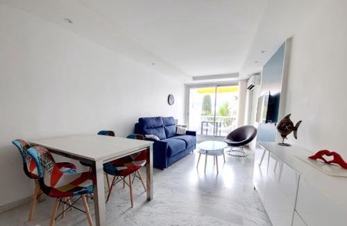 Le Couchant Apartment | Ancre bleue*, 1ère ligne plage, piscine, Clim.