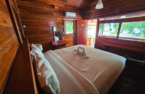 Raja Ampat House | Andau Dive Resort Raja Ampat