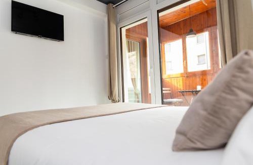 Soldeu Apartment | AndBnB I Cerca de Grandvalira con Terraza + Parking gratis
