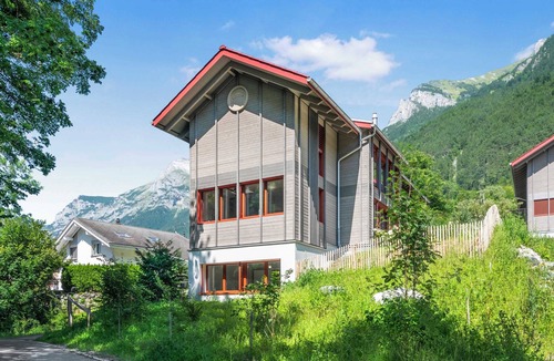 Silenen House | Andermatt Chalet – Exklusive Unterkunft mit Bergblick