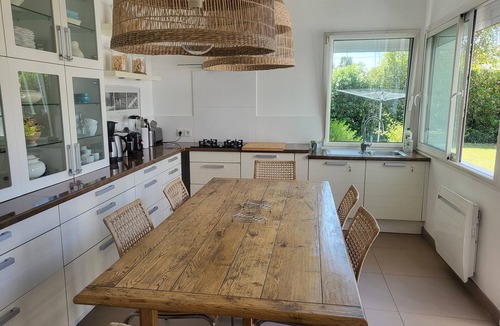 Andernos-les-Bains Villa | ANDERNOS, 8 PERSONS VILLA 140M2 PETS WELCOME