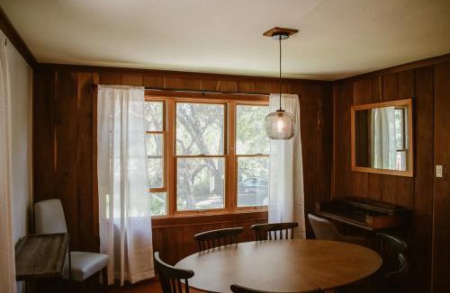 Anderson Valley Hotel | Anderson Valley Inn