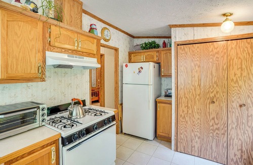 Andes House | Andes Vacation Rental w/Deck & Grill!