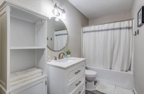 Andover House | Andover Abode - sleeps 6