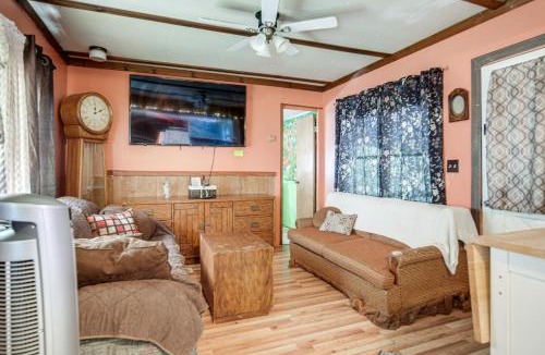 Westford House | Andover Home Near State Park w/Patio & Yard!