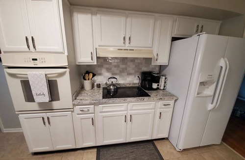 Open Gates House | Andrea Abode 5 Bedroom Home by RedAwning