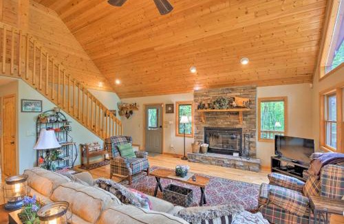 Andrews House | Andrews Cabin w/Game Room & Covered Porch!