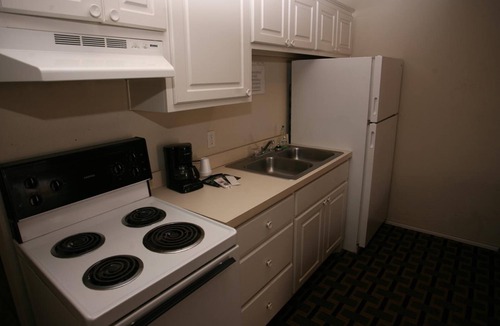 Andrews Hotel | Andrews Motor Inn