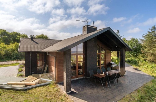Logstor House | "Andri" - 600m to the fjord by Interhome
