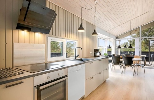 Nørre Lyngvig House | "Andrie" - 800m from the sea by Interhome