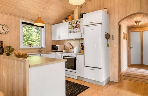 Rødhus House | "Anelisa" - 1.2km from the sea by Interhome