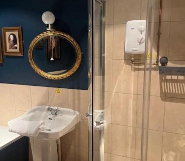 Bourne House | Angel at Bourne