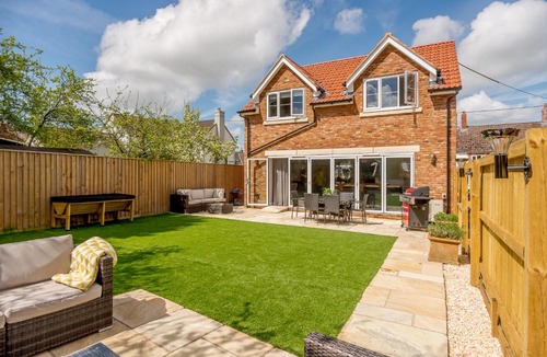 Upton Scudamore House | Angel Lodge Upton Scudamore