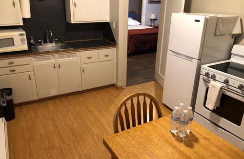 Port Angeles Hotel | Angeles Motel