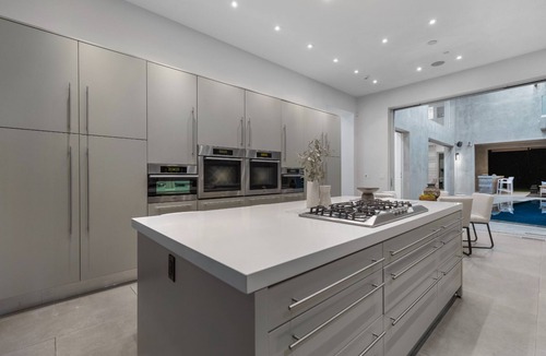 Beverly Glen Villa | Angelo Circle - An Extraordinary Modern Architectural Masterpiece