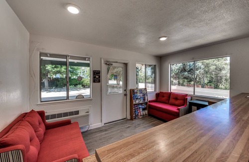 Angels Camp Hotel | Angels Inn