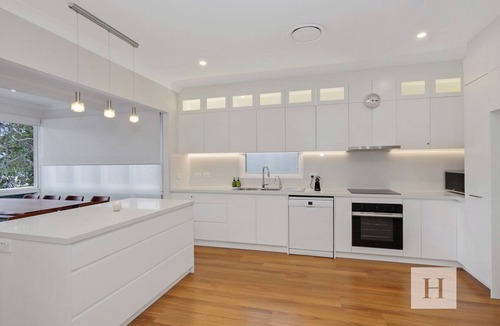 Gwandalan House | Angels Little Haven - Reserve Waterfront