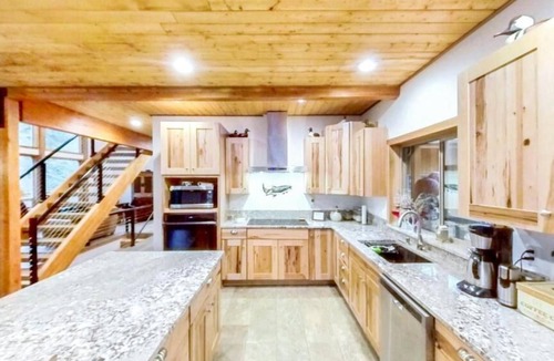 Washougal Bed & Breakfast | Angels Rest B&B Lavender Farm