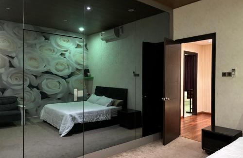 Jasin Villa | Anggerik Villa