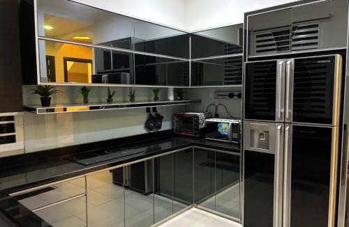 Jasin Villa | Anggerik Villa