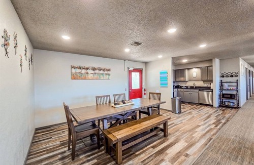Checotah House | Angler's Getaway by Belle Starr Marina