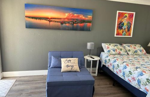 Matlacha Hotel | Angler's Inn