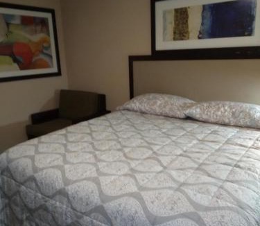 Mead Hotel | Anglers Hideaway Cabins Extended Stay