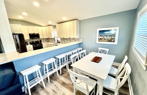 Anglesea House | Anglesea Allure, 6BR, 4BA, 2 Unit Duplex!