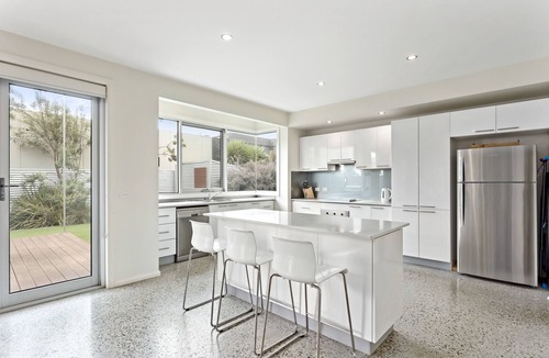 Anglesea House | ANGLESEA RIVER BEACH HOUSE