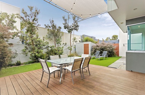 Anglesea House | ANGLESEA RIVER BEACH HOUSE