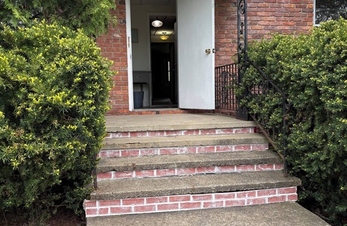 Lake Erie Beach Apartment | Angola Beach Apartment-Grandview Bay