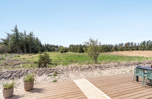 Lokken House | "Anie" - 950m from the sea by Interhome