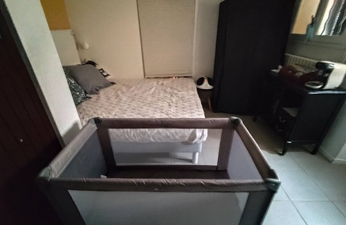 Bonnieres-sur-Seine Cabin | Animaux Acceptés , 3 Jaccuzis, Jardin de Paysagiste, Grand lit Confortable,