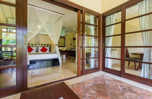 Sayan Resort | Aniniraka Resort & Spa