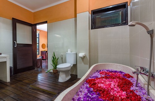 Sayan Resort | Aniniraka Resort & Spa